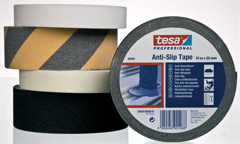 tesa® 60950 černá protiskluzová páska | hanak-trade.cz